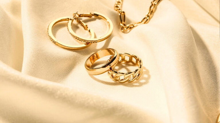 Beli Emas Online Menurut Islam, Emangnya Boleh?