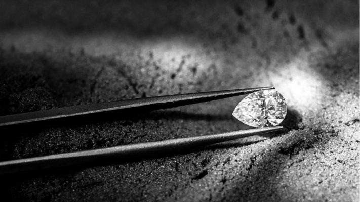 Pear Cut 1200 x 675 px